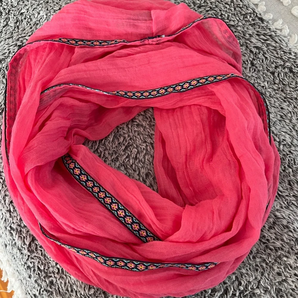 Do Everything in Love Infinity Scarf ~ Colorful & lightweight
